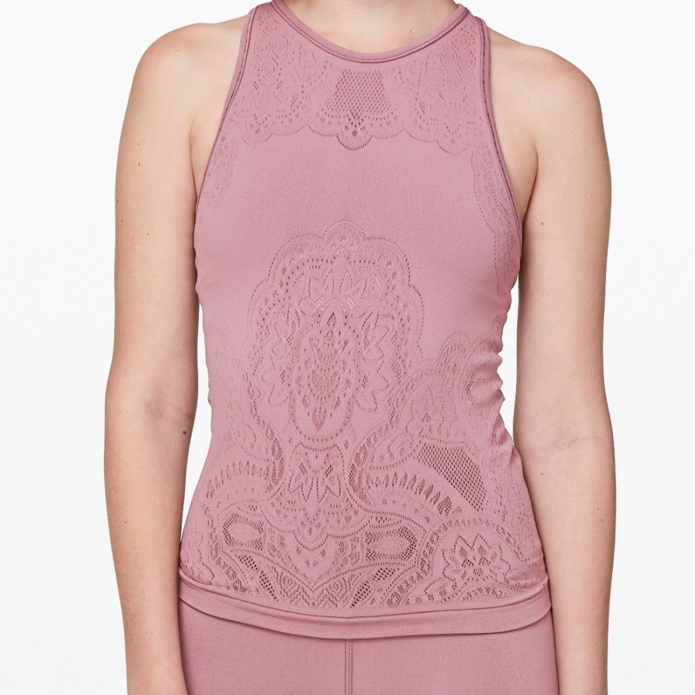 Lululemon Reveal Tank